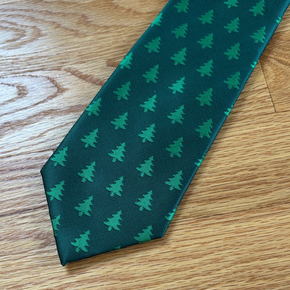 Green Tree Patterned Men's Tie